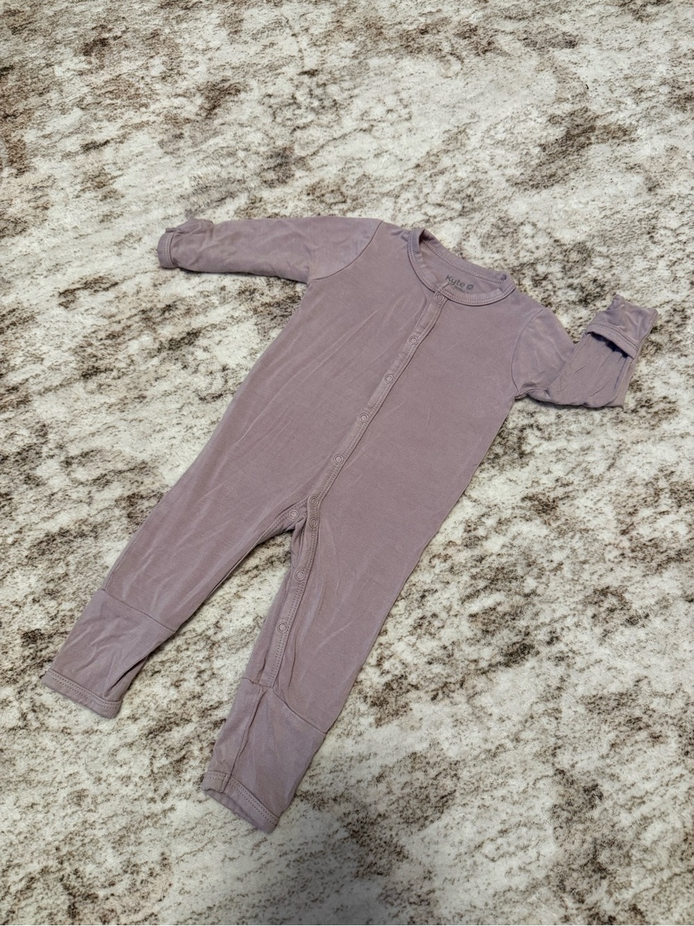 Kyte baby snap romper